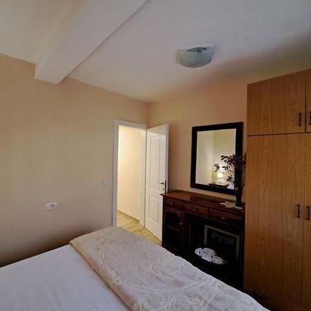 Quiet, Cozy, Luminous Apartment Тирана Екстериор снимка